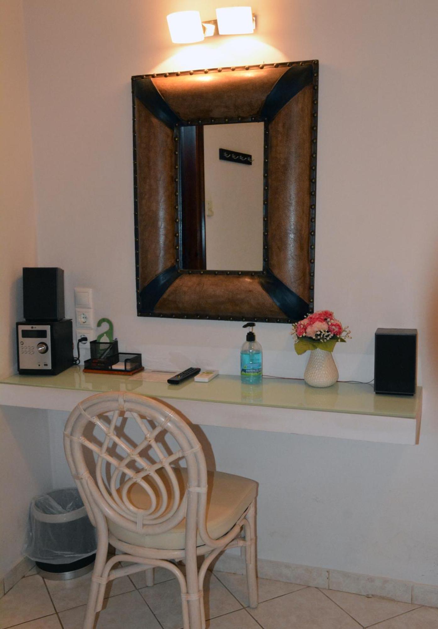 Enetiko Rooms Chania  ภายนอก รูปภาพ