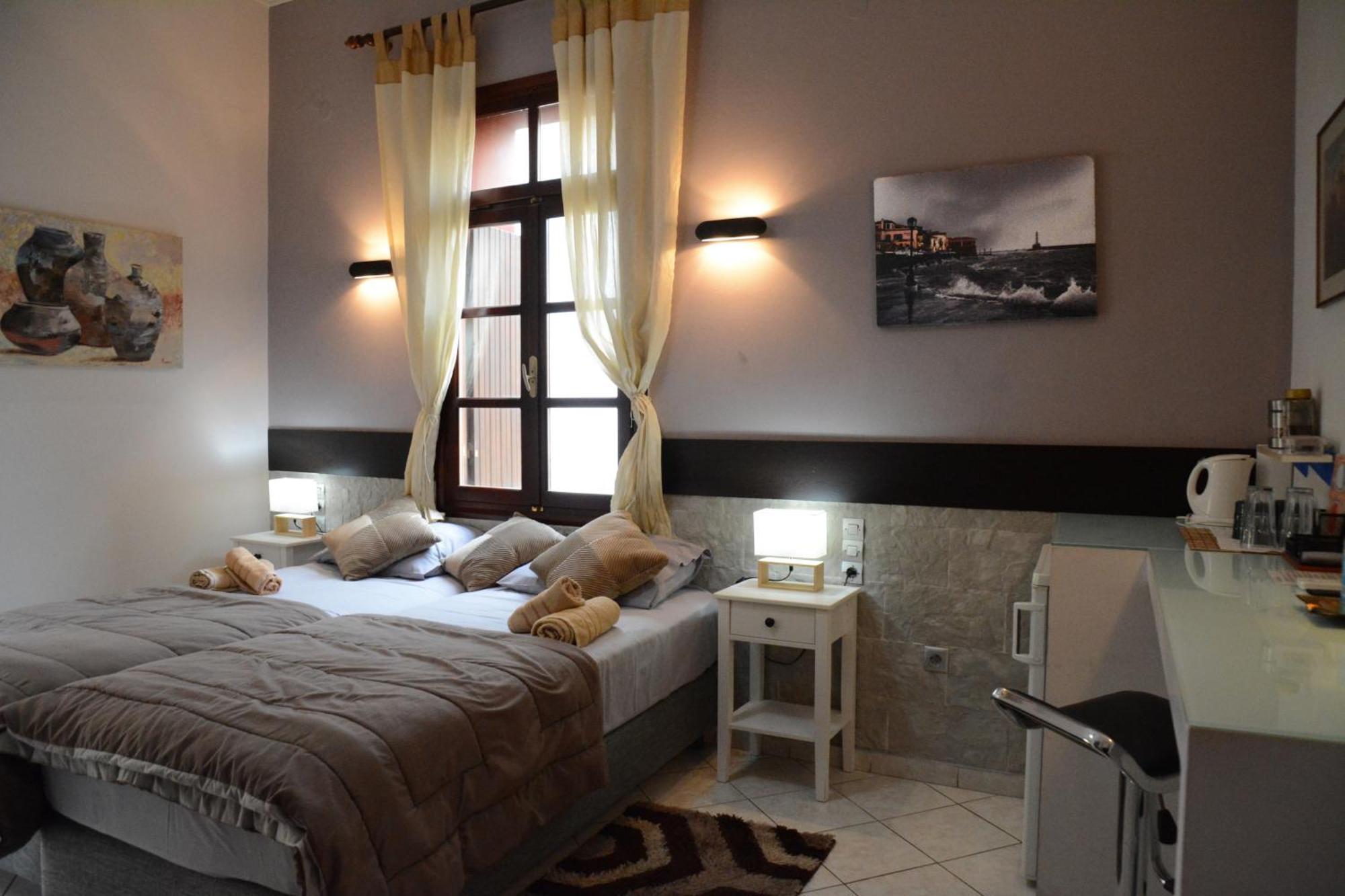 Enetiko Rooms Chania  ภายนอก รูปภาพ