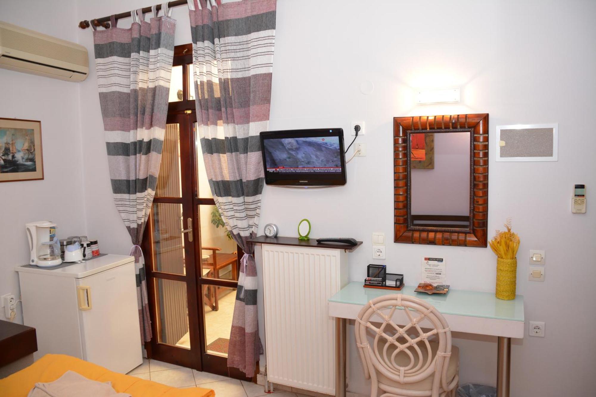 Enetiko Rooms Chania  ภายนอก รูปภาพ