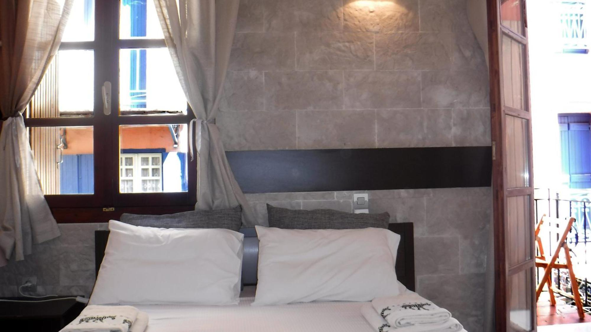 Enetiko Rooms Chania  ภายนอก รูปภาพ