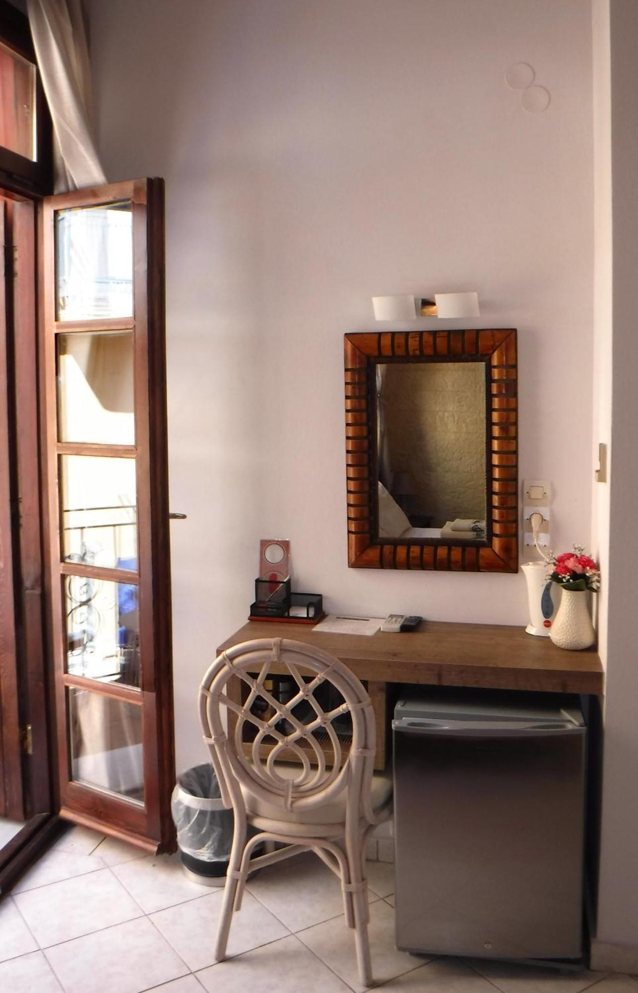 Enetiko Rooms Chania  ภายนอก รูปภาพ