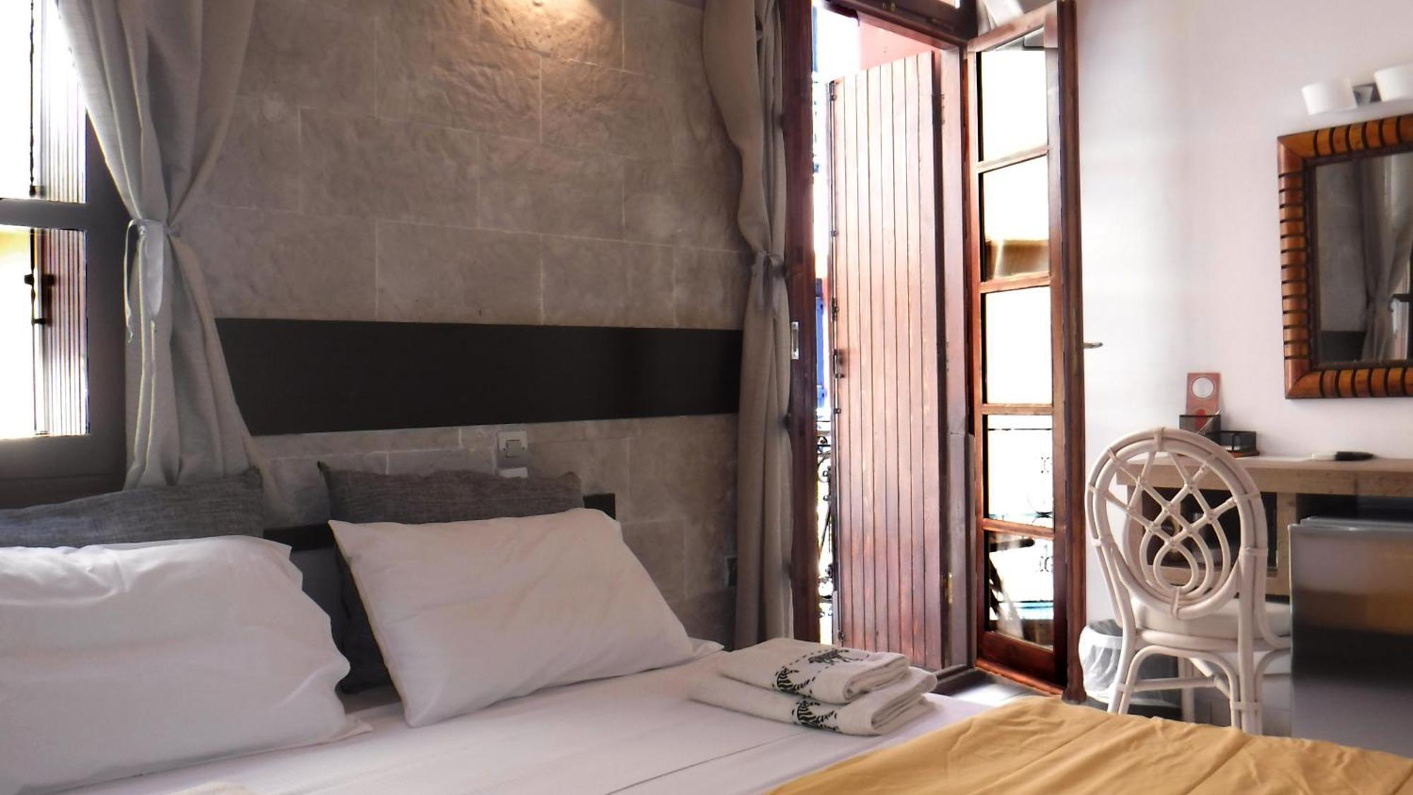 Enetiko Rooms Chania  ภายนอก รูปภาพ