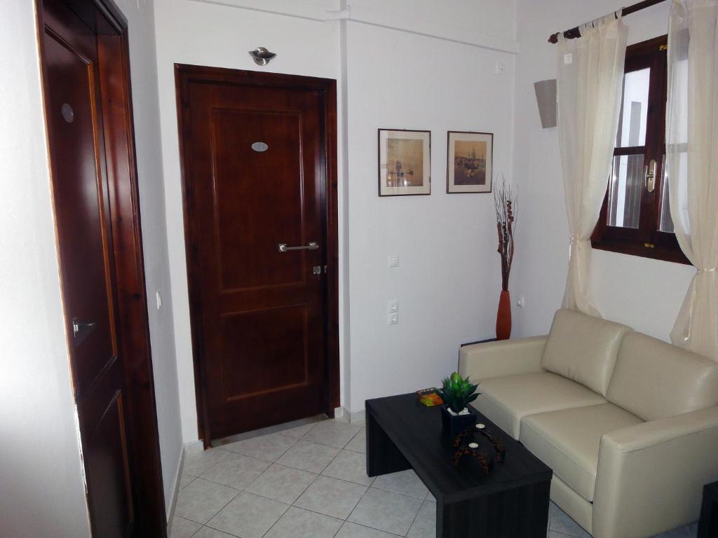 Enetiko Rooms Chania  ภายนอก รูปภาพ
